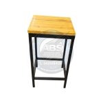 Banqueta de Estilo Industrial – Hierro y Madera Maciza